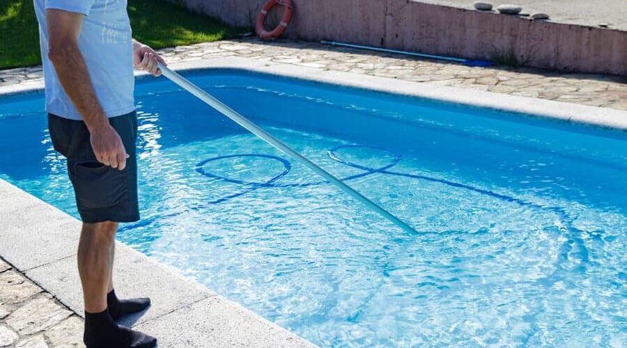 Como limpar piscina de vinil: aprenda tudo sobre o assunto